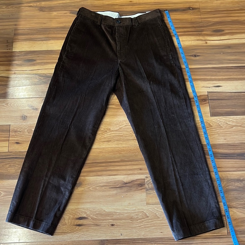 BROOKS BROTHERS “346” Corduroy Pants. New with tags. Never used. Color: Brown.